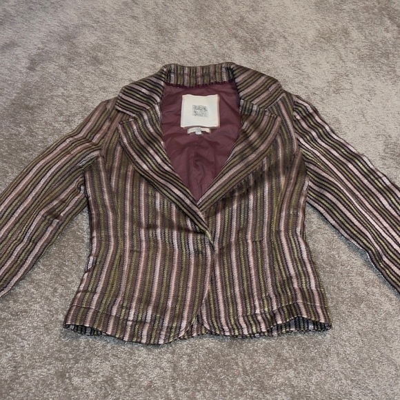 Ruehl No.925 Jackets & Blazers - Artsy Ruehl No. 925 100% Silk Blazer - Striped- size medium - N